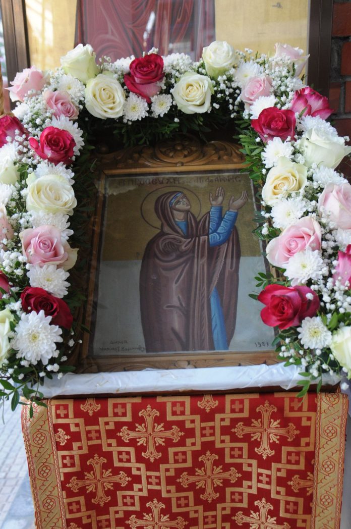 Με κατάνυξη η γιορτή της Αγίας Άννας στην Έδεσσα