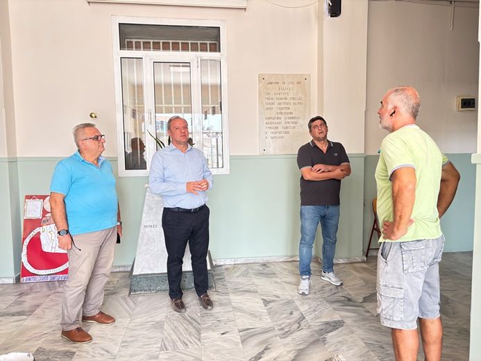 Επίσκεψη του Διονύση Σταμενίτη στα 6 σχολεία 