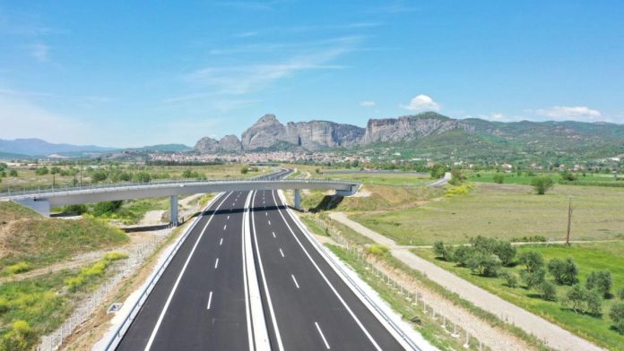 Προχωρούν με γοργούς ρυθμούς