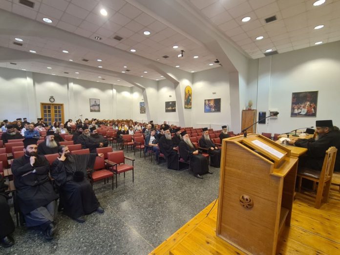 ΕΤΗΣΙΑ ΣΥΝΑΞΗ ΚΑΤΗΧΗΤΩΝ ΚΑΙ ΣΤΕΛΕΧΩΝ
