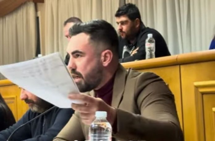 Ο Δήμος Κυριλίδης φέρνει