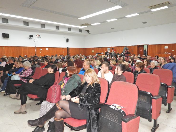 Θεατρική Παράσταση «Οι Φόνισσες»