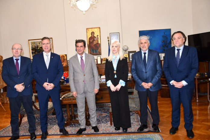 Σύσκεψη του ΥΜΑΘ με τις Πρυτανικές Αρχές