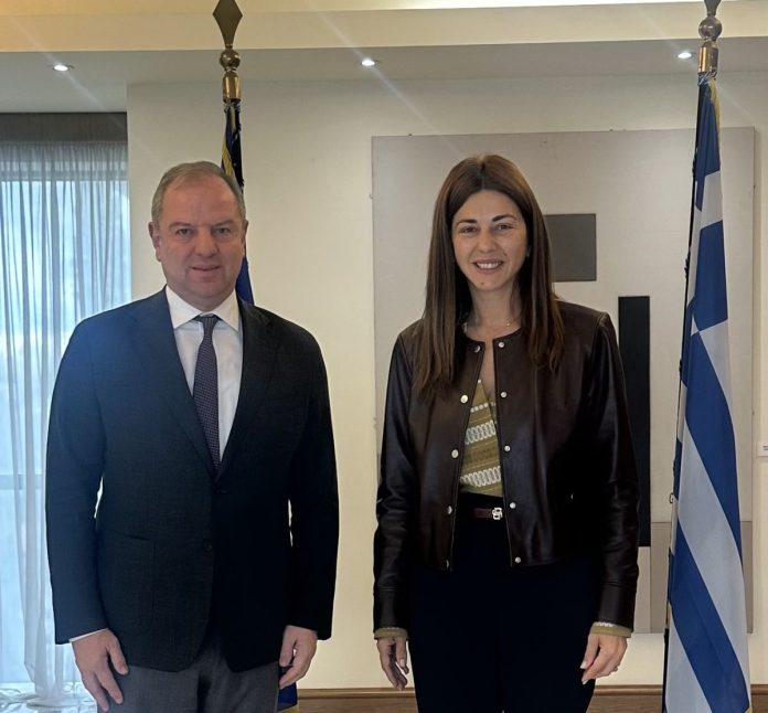 Συνάντηση Διονύση Σταμενίτη με την Υπουργό Παιδείας Σοφία Ζαχαράκη