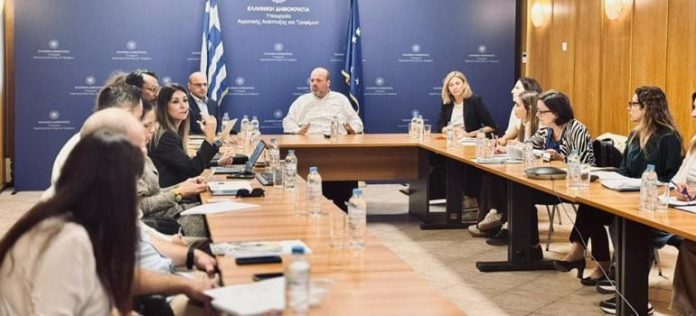 ΕΝΙΑΙΟ ΣΥΣΤΗΜΑ ΕΛΕΓΧΩΝ ΤΡΟΦΙΜΩΝ