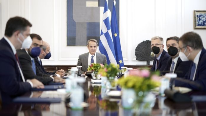 ΕΚΣΥΓΧΡΟΝΙΣΜΟΣ, ΔΙΕΘΝΗΣ ΑΞΙΟΠΙΣΤΙΑ ΚΑΙ ΤΕΧΝΟΛΟΓΙΚΗ ΑΛΜΑΤΩΔΗΣ ΑΝΑΠΤΥΞΗ