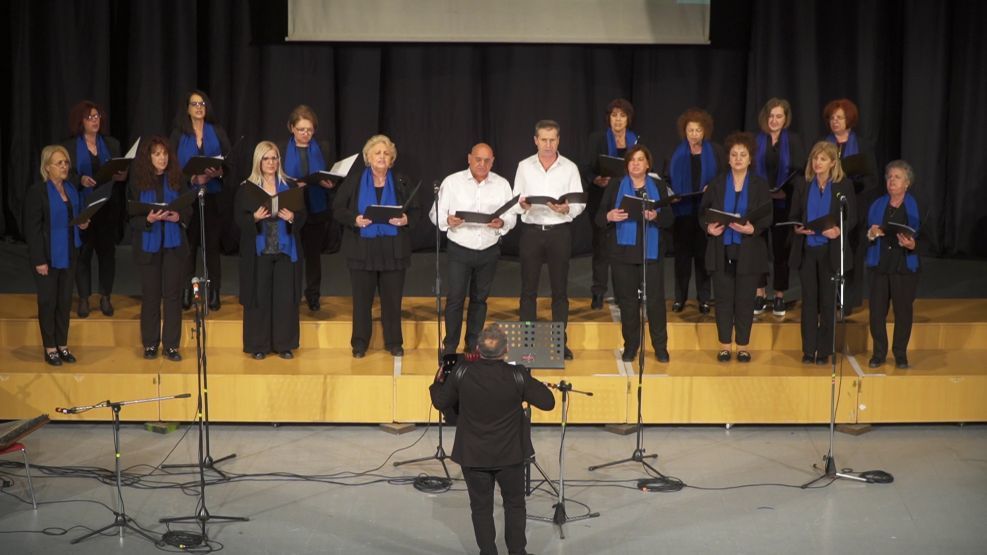 ΣΥΝΑΝΤΗΣΗ ΧΟΡΩΔΙΩΝ ΠΑΡΑΔΟΣΙΑΚΗΣ ΜΟΥΣΙΚΗΣ ΣΤΑ ΓΙΑΝΝΙΤΣΑ