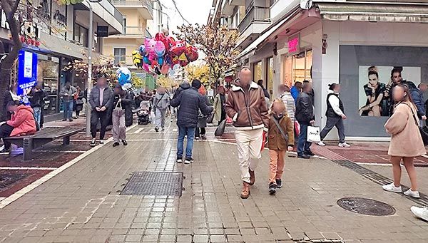 Το «Δώρο» και οι συντάξεις θα… ζεστάνουν