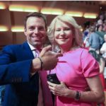 ΠΑΡΑΠΟΛΙΤΙΚΑ