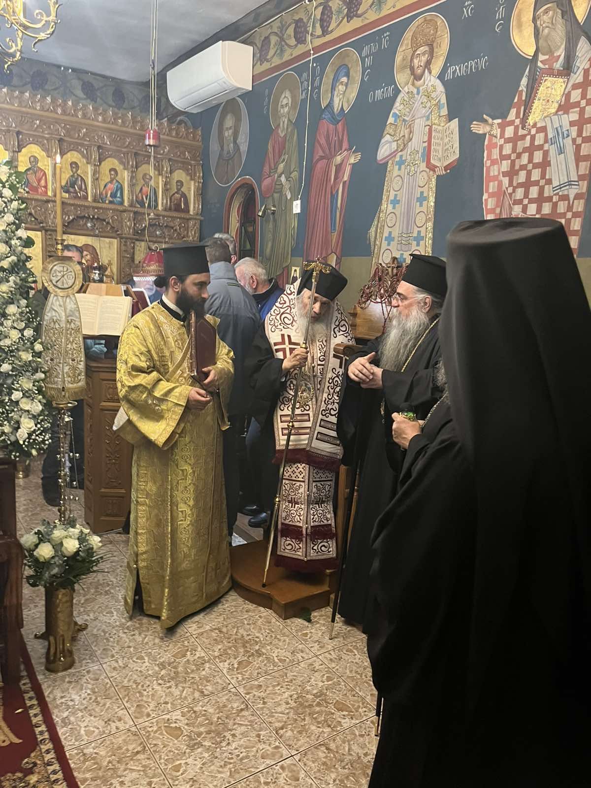 Η ''ΚΥΡΙΑ ΤΩΝ ΑΓΓΕΛΩΝ''