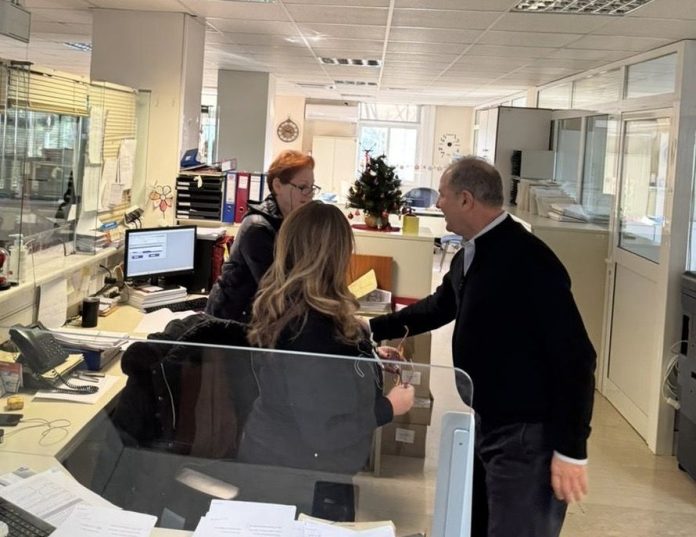 Επισκέψεις του Διονύση Σταμενίτη