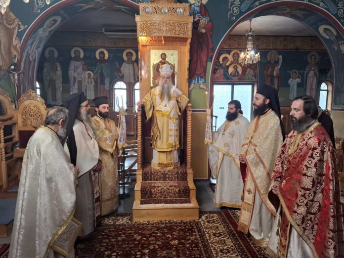 ΑΡΧΙΕΡΑΤΙΚΗ ΘΕΙΑ ΛΕΙΤΟΥΡΓΙΑ