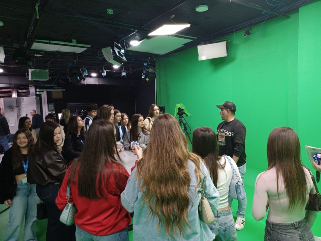 2ο ΓΕΛ ΕΔΕΣΣΑΣ «Επίσκεψη στο συγκρότημα της ALTER EGO MEDIA»