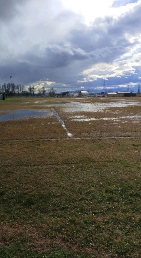 Η δραματική κατάσταση των δημοτικών γηπέδων