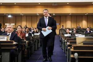 Α. Τζιτζικώστας από την έδρα του ΟΗΕ στη Γενεύη