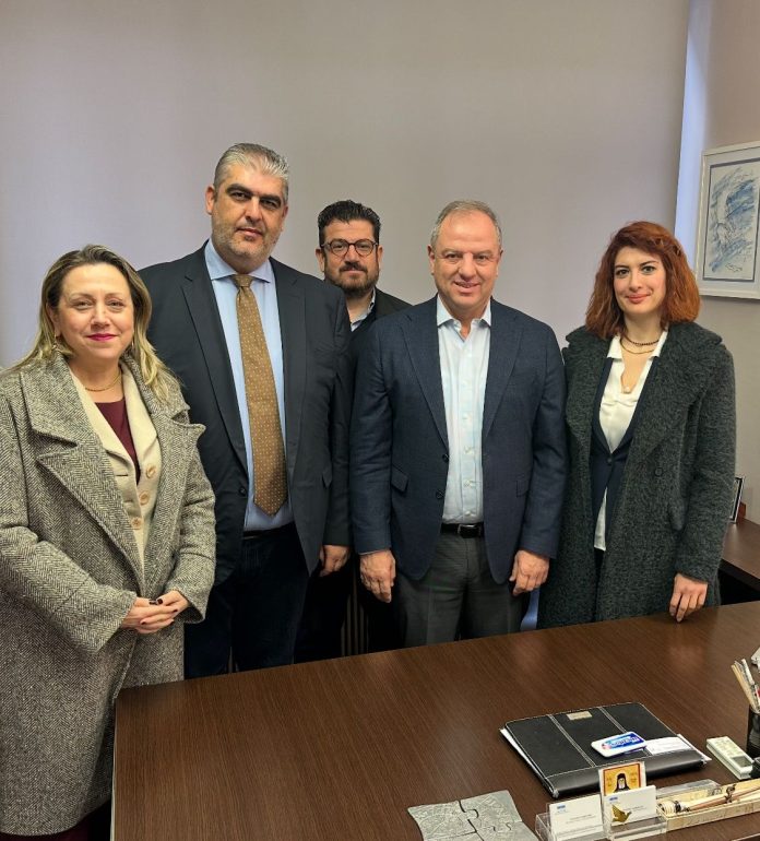 Συνάντηση του Διονύση Σταμενίτη με τον Δικηγορικό Σύλλογο Γιαννιτσών