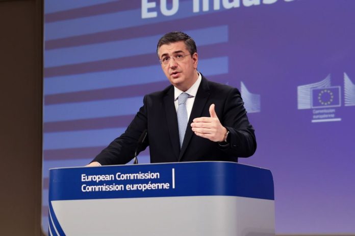 Α. Τζιτζικώστας για την κατάσταση στη Μέση Ανατολή: «Κύρια προτεραιότητά μας να διασφαλίσουμε ότι οι πολίτες της ΕΕ μπορούν να επιστρέψουν με ασφάλεια στις πατρίδες τους»