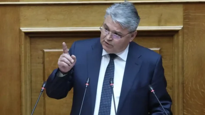 Δημήτρης Νατσιός: «O κύριος Λαζαρίδης αποφοίτησε από το ΙΕΚ Μητσοτάκης»