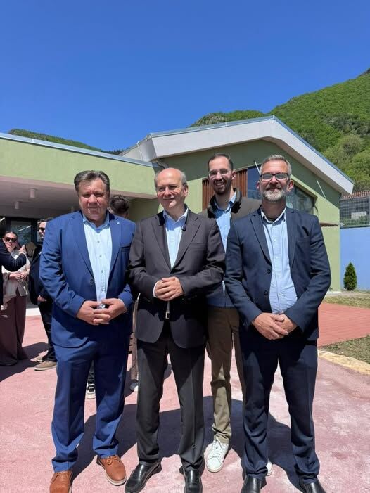 Αλμωπία: Στην «Πρώτη Γραμμή» η ΔΗΜΤΟ Αλμωπίας – Εγκαινιάστηκε το Νέο Νηπιαγωγείο Προμάχων παρουσία Κωστή Χατζηδάκη