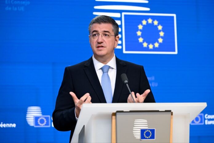 Απόστολος Τζιτζικώστας από Βρυξέλλες: «Λαμβάνουμε μέτρα για να αντιμετωπίσουμε τις επιπτώσεις στον τομέα των μεταφορών και τα καύσιμα από την κρίση στη Μέση Ανατολή»