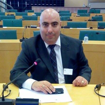 ΠΟΛΙΤΙΚΟΣ «ΑΡΜΑΓΕΔΔΩΝ» ΣΤΗΝ ΚΕΝΤΡΙΚΗ ΜΑΚΕΔΟΝΙΑ: Σκάνδαλα, Αντάρτικα και η Μάχη για την Περιφέρεια