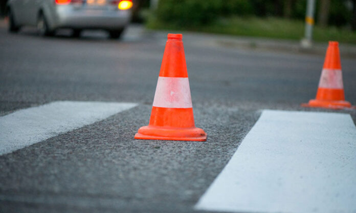 Εργασίες αποκατάστασης ζημιών στον ηλεκτροφωτισμό της Ε.Ο. Αεροδρομίου από την Περιφέρεια Κεντρικής Μακεδονίας