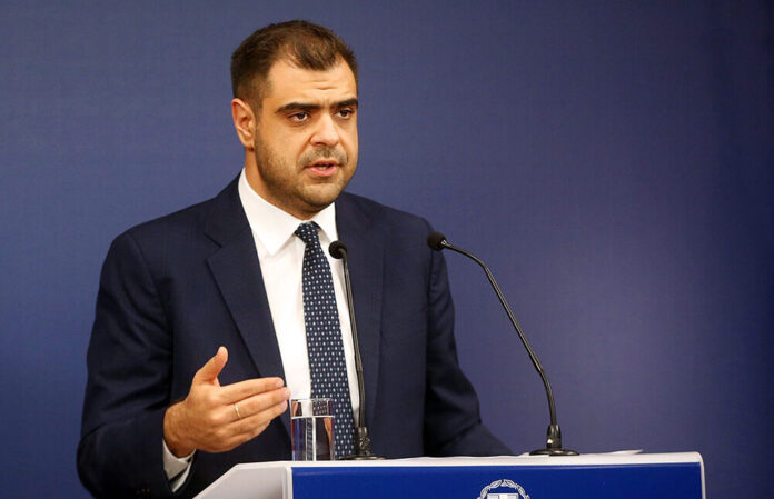 BRIEFING: «Θωράκιση» σε τρία μέτωπα – Διπλωματία, Οικονομία και Κοινωνική Στήριξη στο επίκεντρο