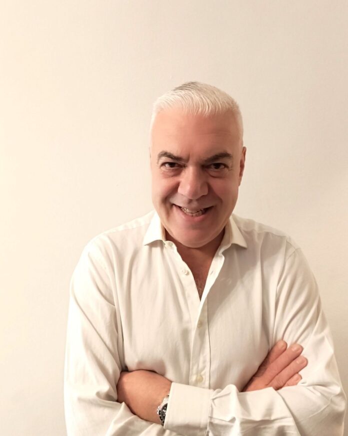 Ο Χρήστος Τσιβόγλου βγαίνει μπροστά – Μανιφέστο ρήξης με το «χθες» και σκληρή κριτική στην Δημοτική Αρχή